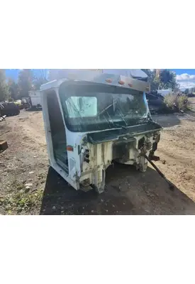 International 5600I Cab