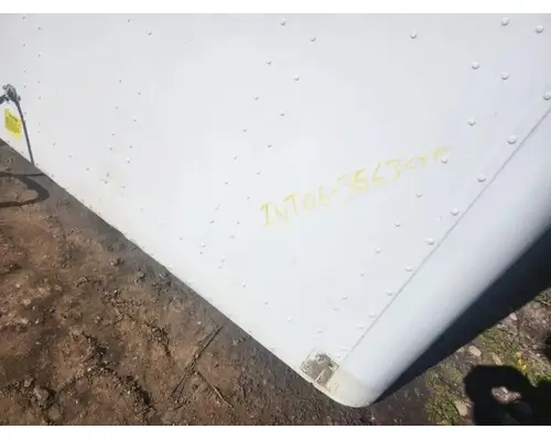 International 5600I Cab