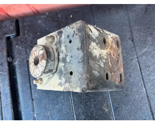 International 5600I Cab