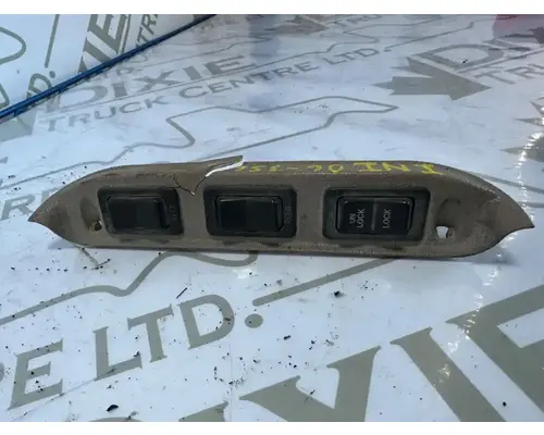 International 5600I Column Switch