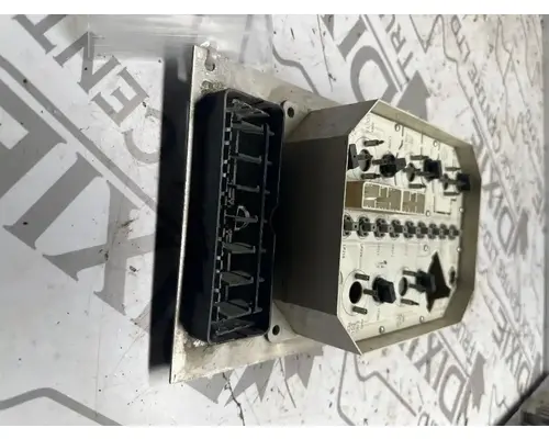 International 5600I Dash Assembly