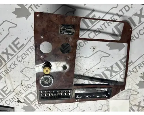 International 5600I Dash Assembly