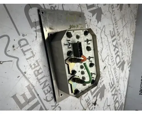 International 5600I Dash Assembly