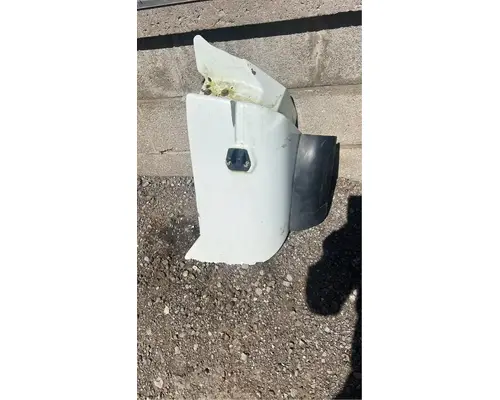 International 5600I Fender Extension