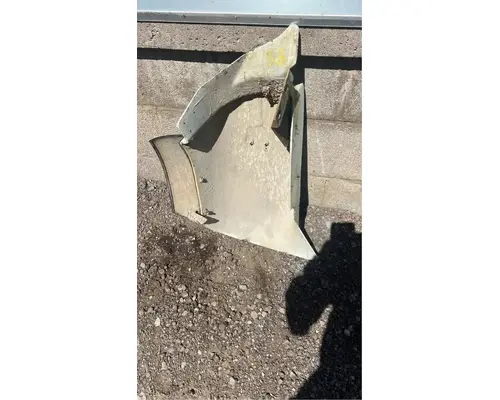 International 5600I Fender Extension