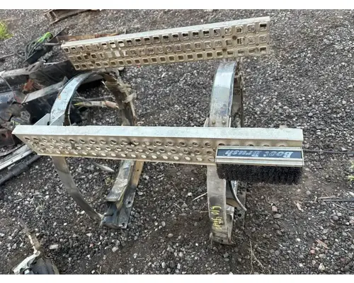 International 5600I Fuel Tank StrapHanger