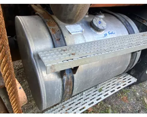 International 5600I Fuel Tank