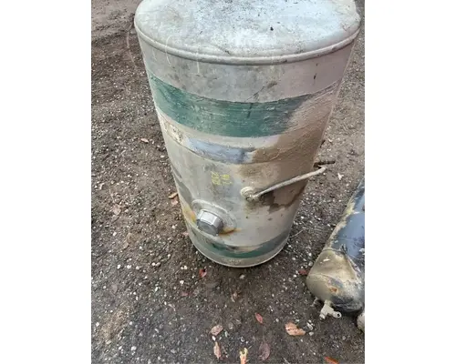 International 5600I Fuel Tank
