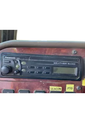International 5600I Radio