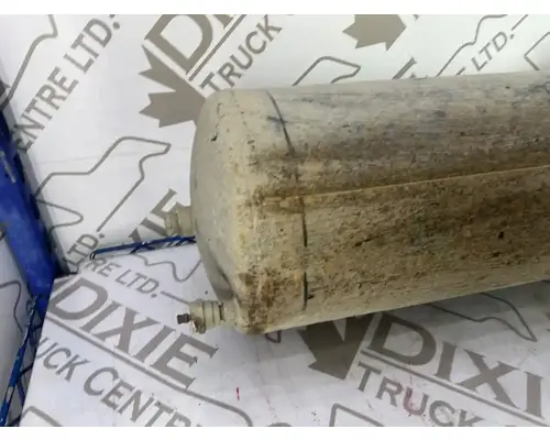 International 5900I Air Tank