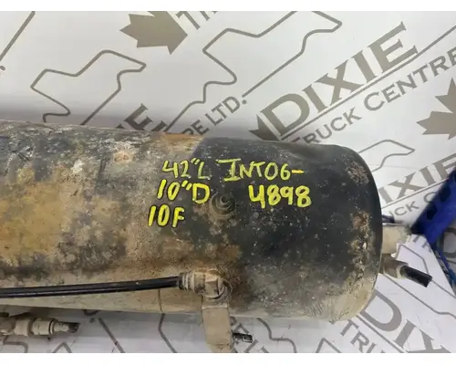 International 5900I Air Tank