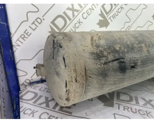 International 5900I Air Tank