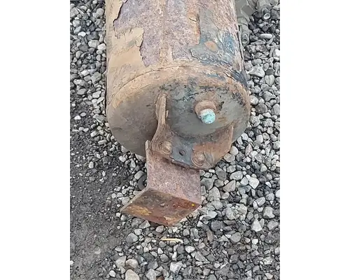 International 5900I Air Tank