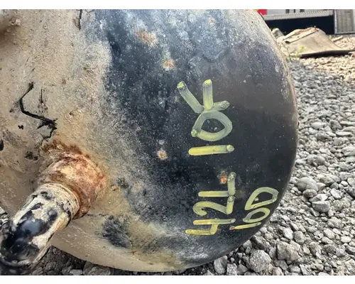 International 5900I Air Tank