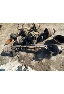 International 5900I Axle Assy, Fr (4WD)