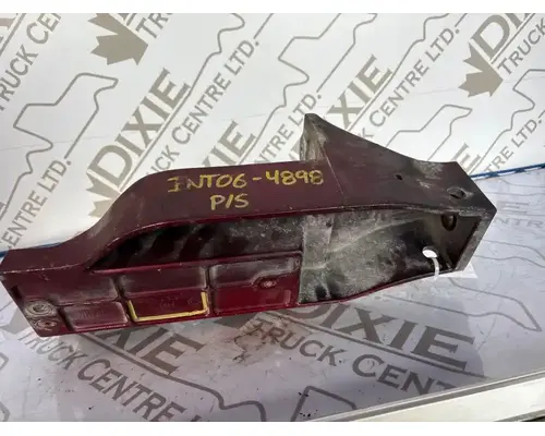 International 5900I Cab