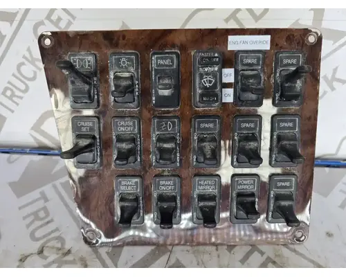 International 5900I Column Switch