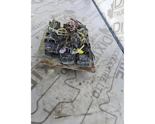 International 5900I Column Switch