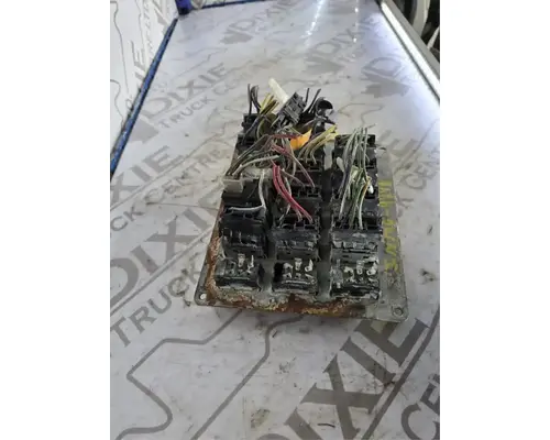 International 5900I Column Switch