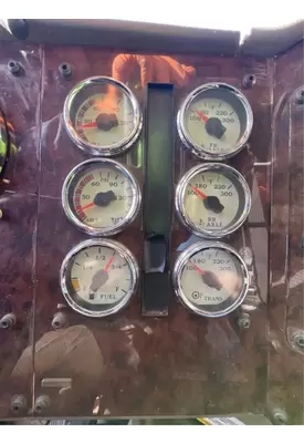 International 5900I Instrument Cluster