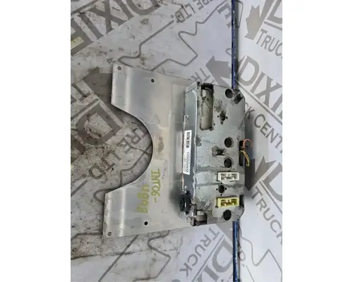 International 5900I Instrument Cluster