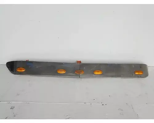 International 5900I Sun Visor (External)