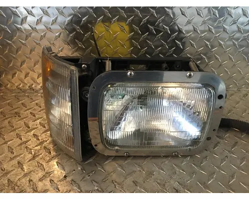 Headlamp Assembly INTERNATIONAL 5900 Frontier Truck Parts