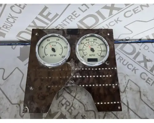 Instrument Cluster International 5900I Dixie Truck Centre