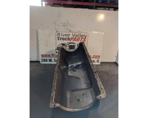 International 7.3 L Oil Pan