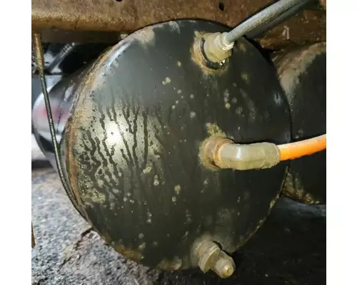 International 7300 Air Tank
