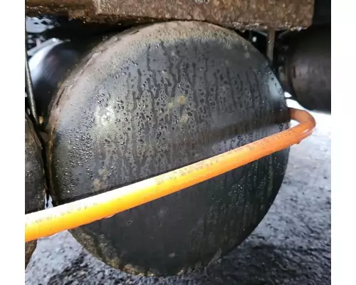 International 7300 Air Tank