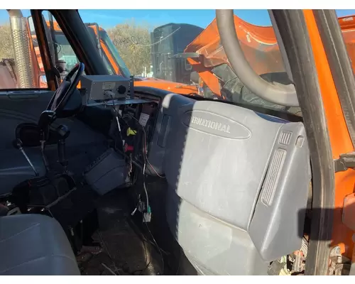 International 7300 Dash Assembly