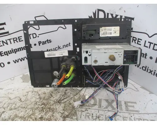 International 7300 Dash Assembly