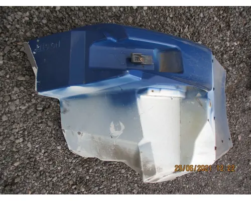 Fender Extension International 7300 Dixie Truck Centre