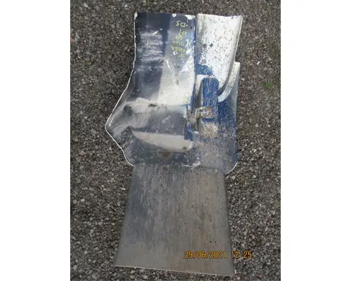 International 7300 Fender Extension