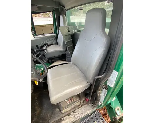 Seat, Front International 7300 Complete Recycling Group LLC