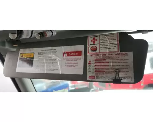 International 7300 Sun Visor (External)