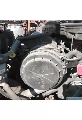 International 7400 Air Cleaner
