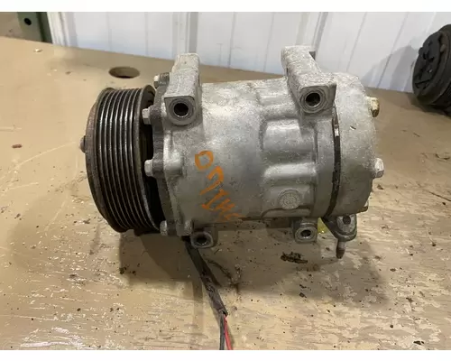 International 7400 Air Conditioner Compressor