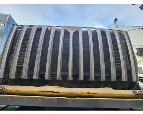 International 7400 Air Conditioner Condenser