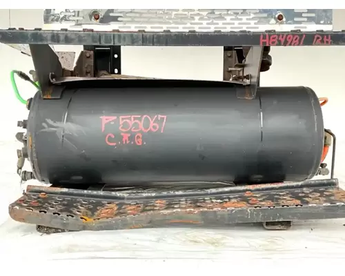 International 7400 Air Tank