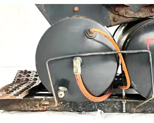 International 7400 Air Tank
