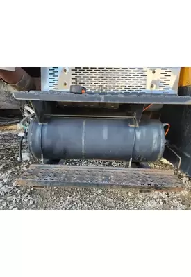 International 7400 Air Tank