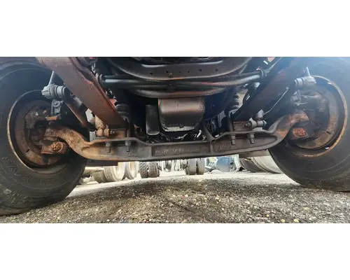 International 7400 Axle Assy, Fr (4WD)