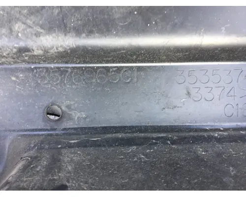 International 7400 Battery Box