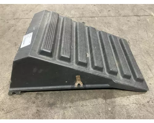 International 7400 Battery Box