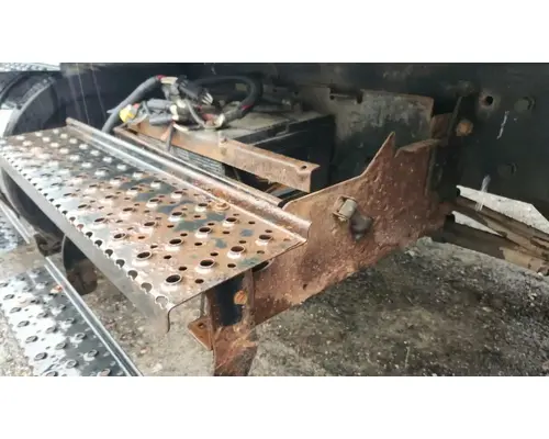 International 7400 Battery Box