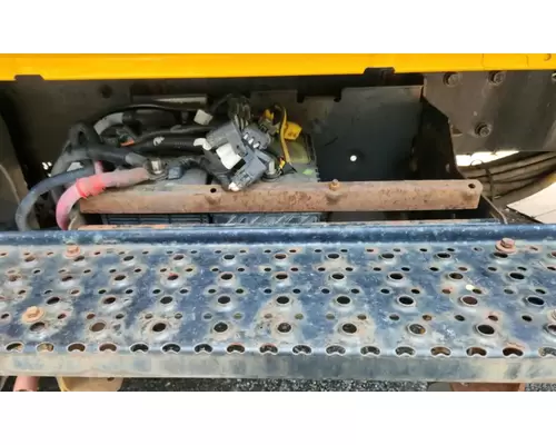 International 7400 Battery Box