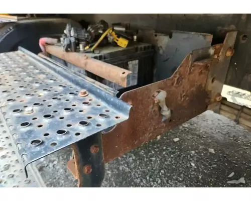 International 7400 Battery Box