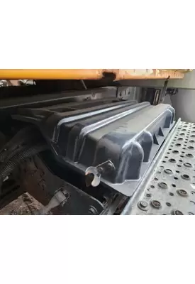 International 7400 Battery Box